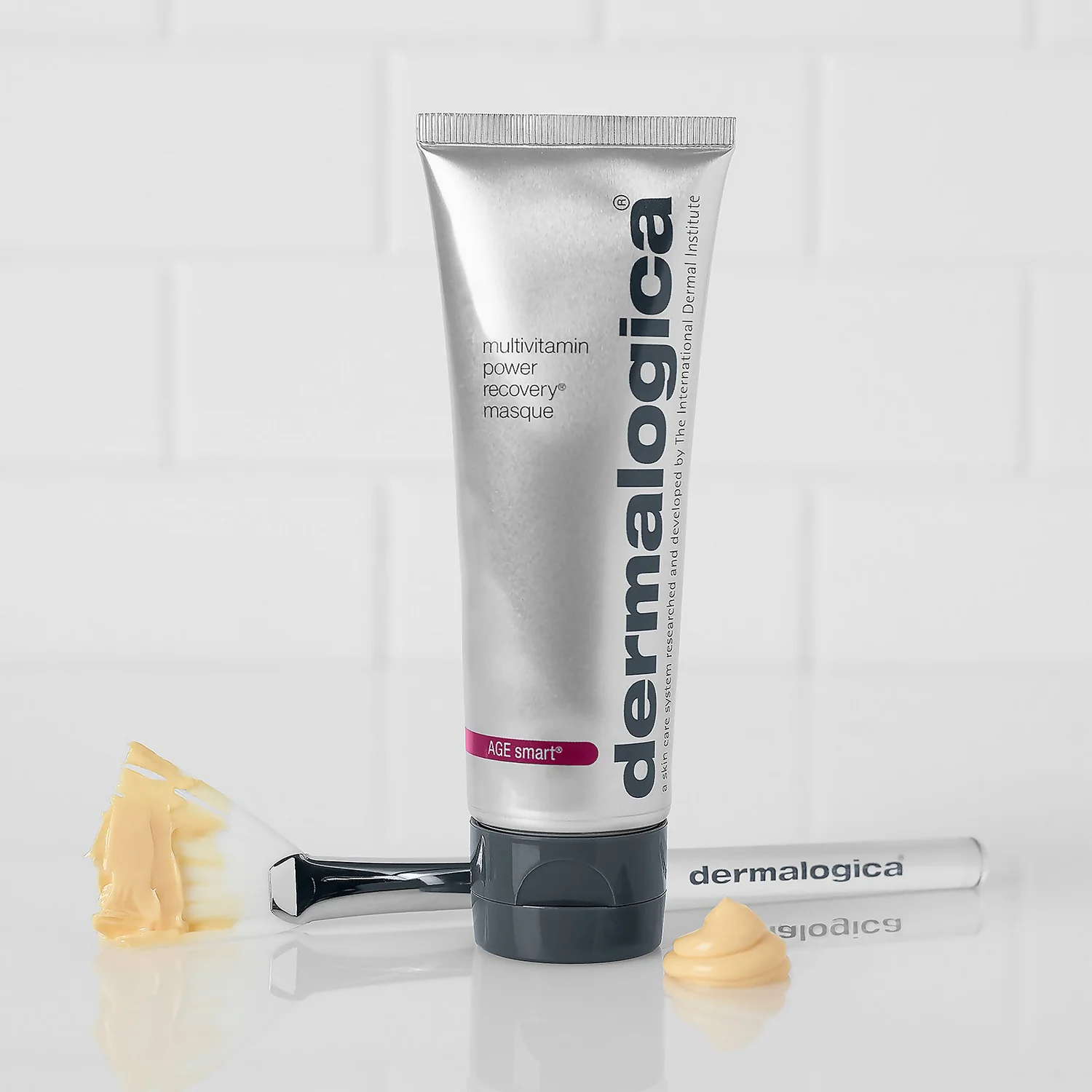 Dermalogica Age Smart® Multivitamin Power Recovery Mask 75ml 5 Dermalogica Age Smart® Multivitamin Power Recovery Mask 75ml - Image 3