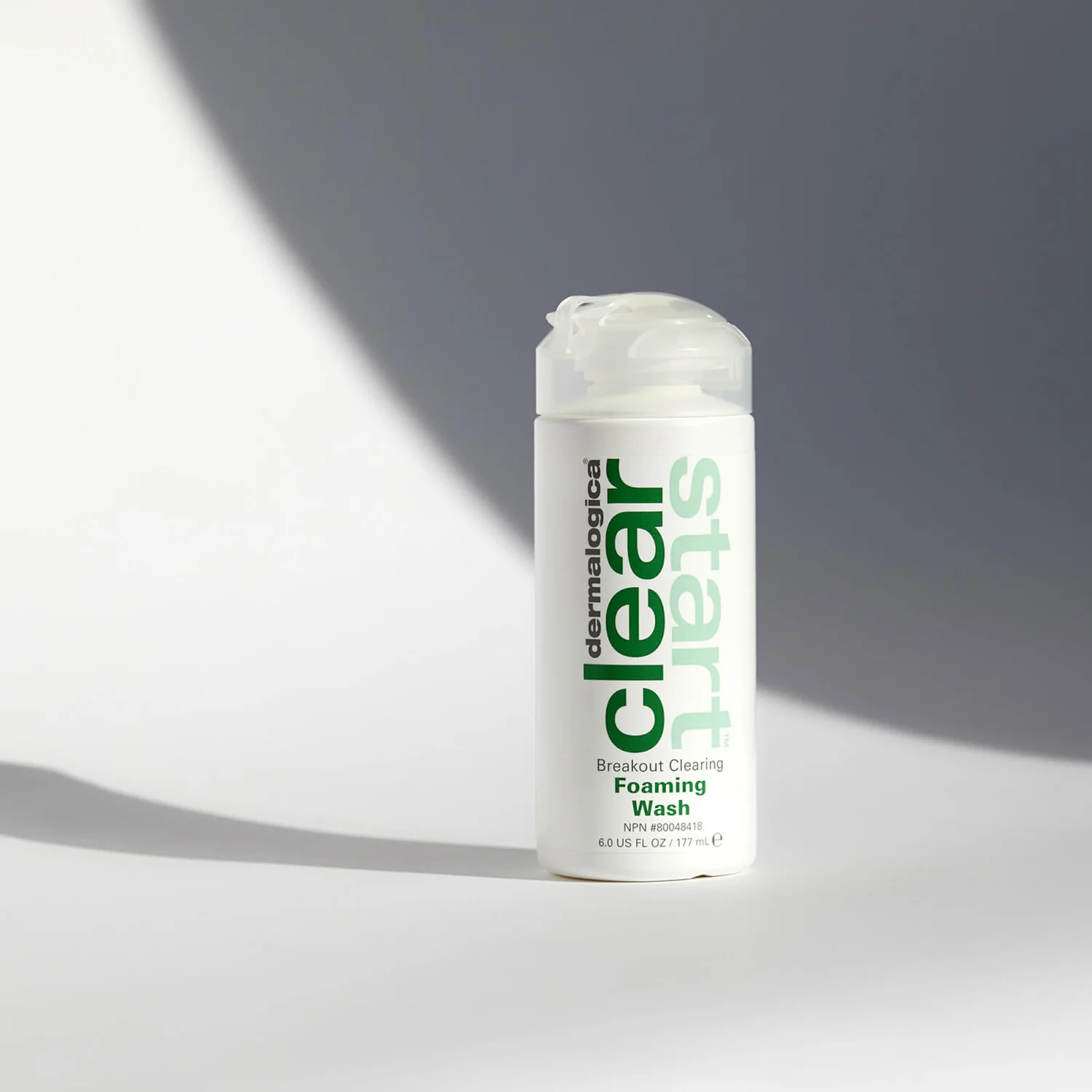 Dermalogica Clear Start™ Breakout Clearing Foaming Wash 177ml 4 Dermalogica Clear Start™ Breakout Clearing Foaming Wash 177ml - Image 2