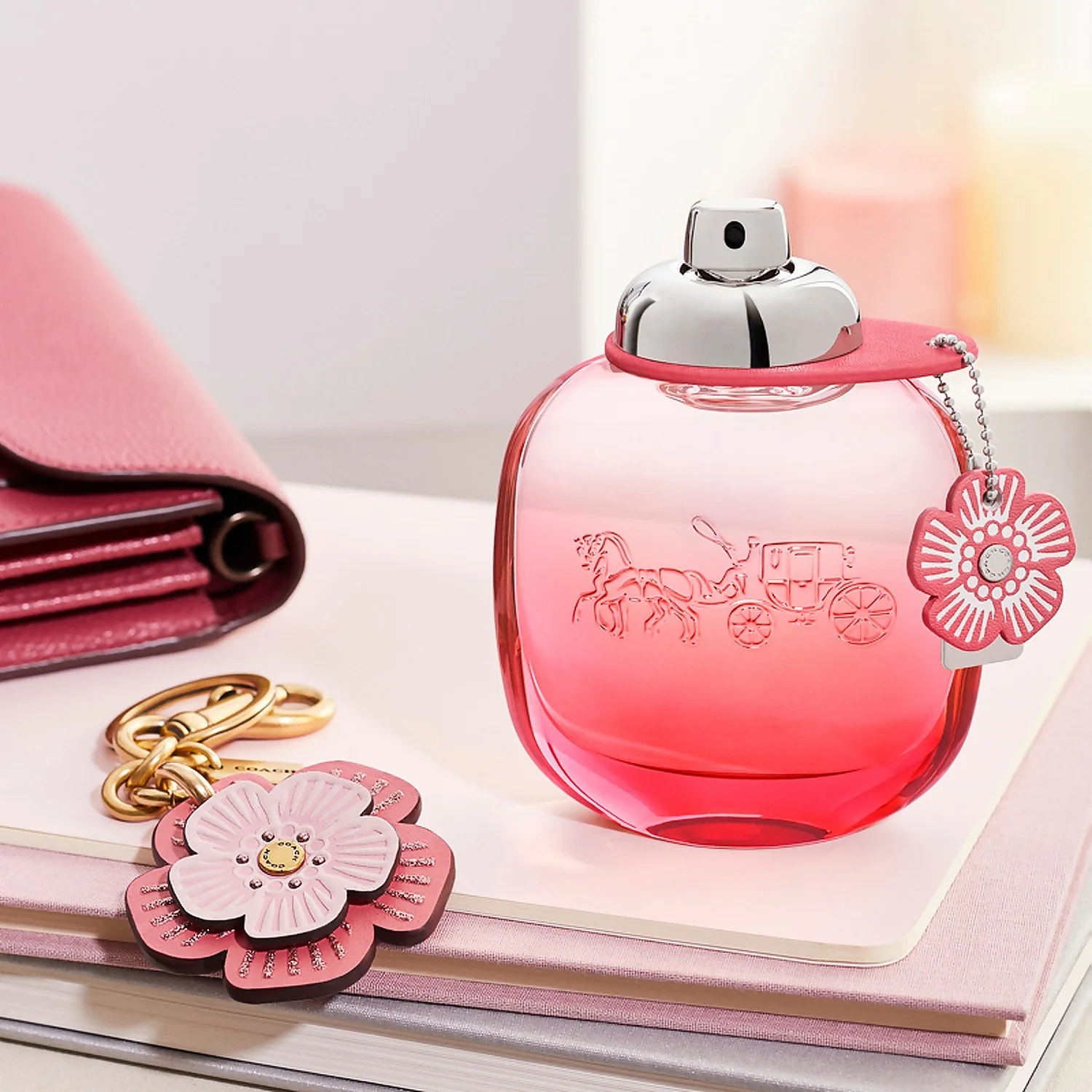 Coach Floral Blush Eau De Parfum Spray 50ml 6 Coach Floral Blush Eau De Parfum Spray 50ml - Image 4